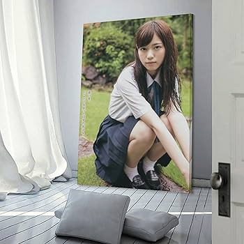Amazon.co.jp: 西野七瀬かわいいセクシーな写真のポスター (35) 印刷