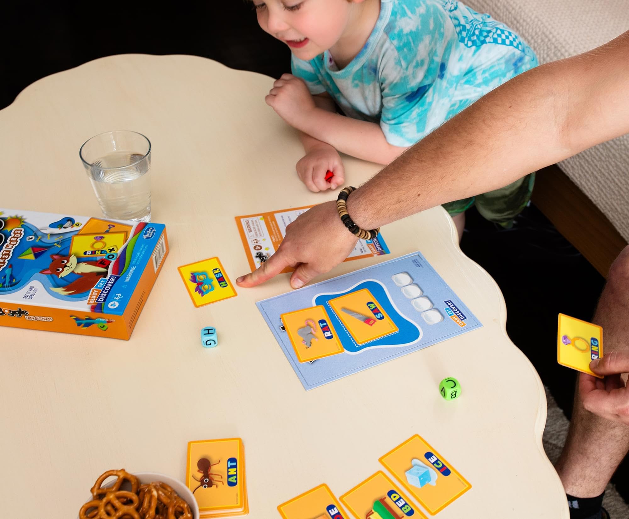 Boggle First Words Kid's Matching Card Game - Image 7