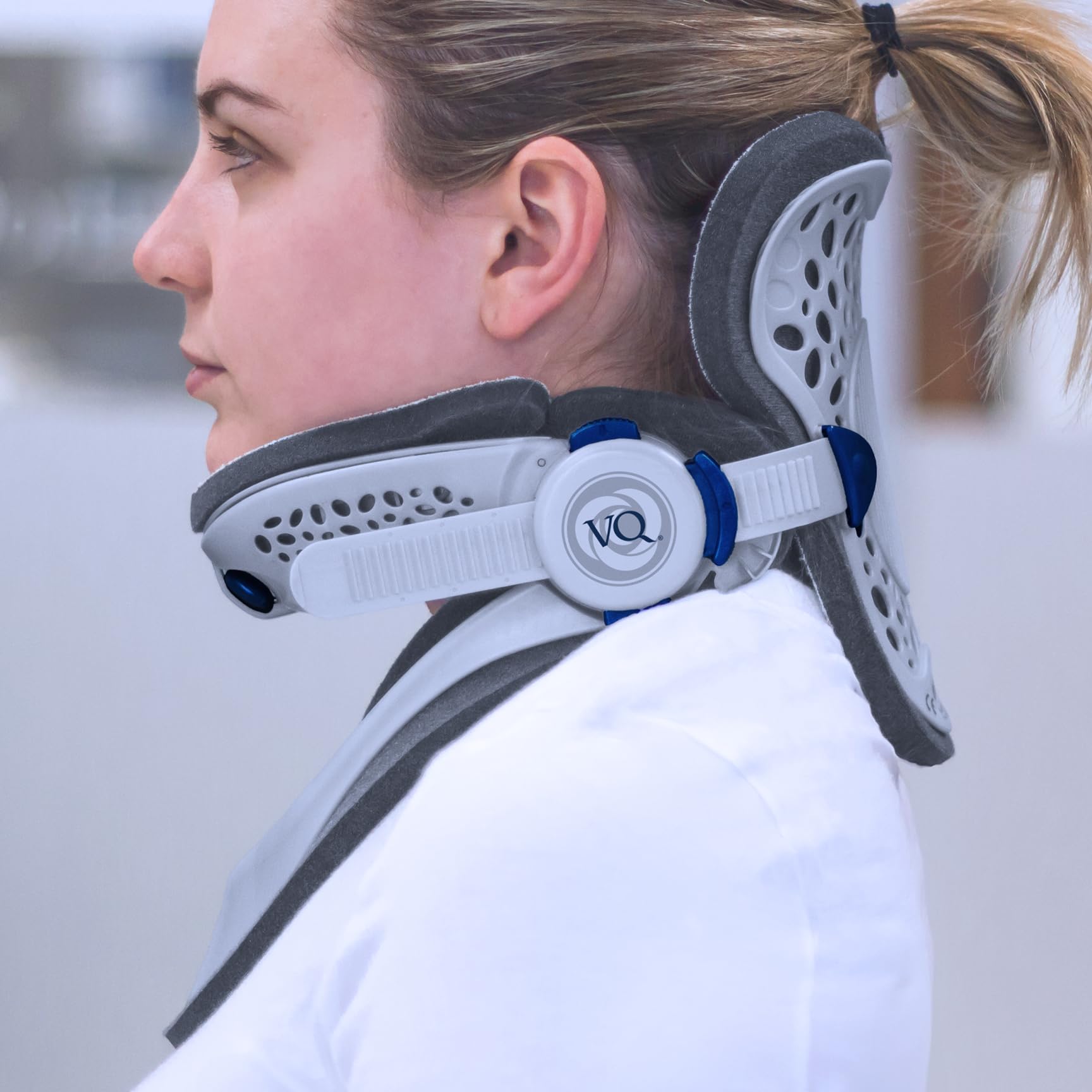 Amazon | VQ OrthoCare エクリプス 頸部カラー - ネックブレース | VQ