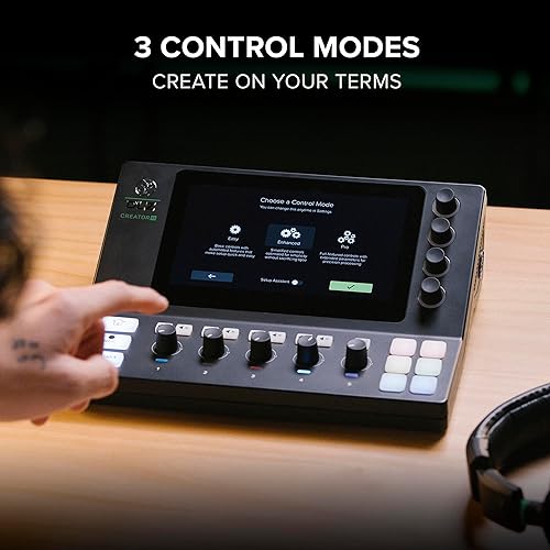 Miniatura 4 de Mackie DLZ Creator XS Mezclador digital adaptativo para podcasting, transmisión y YouTube con modos de usuario, tecnología Mix Agent, mezcla