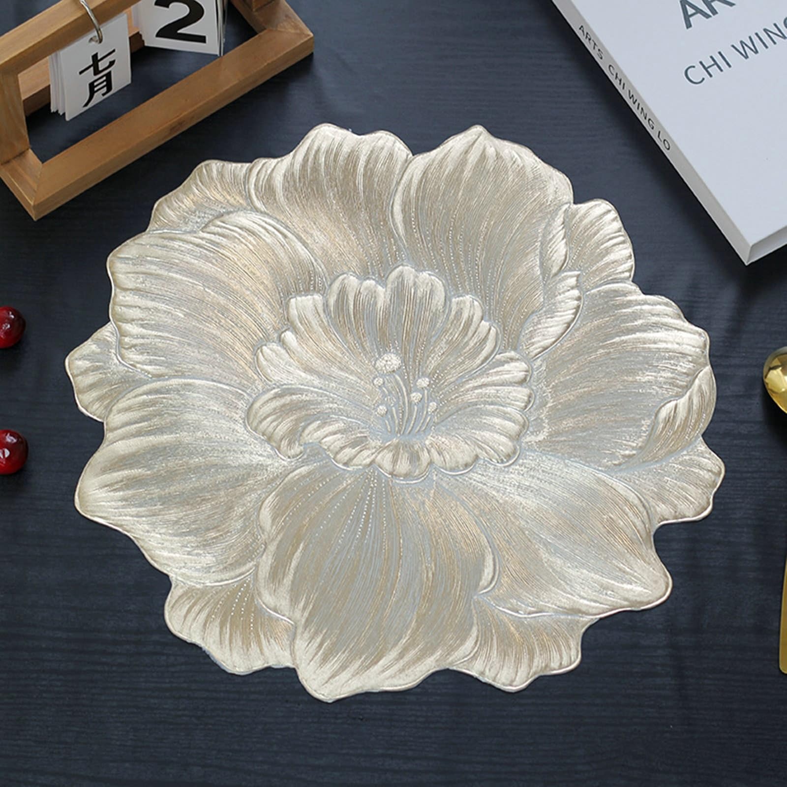 KnSam Juego de 6 manteles individuales lavables con diseño de 38 cm, de PVC, elegantes, antideslizantes, para el hogar, la cocina y el hotel
