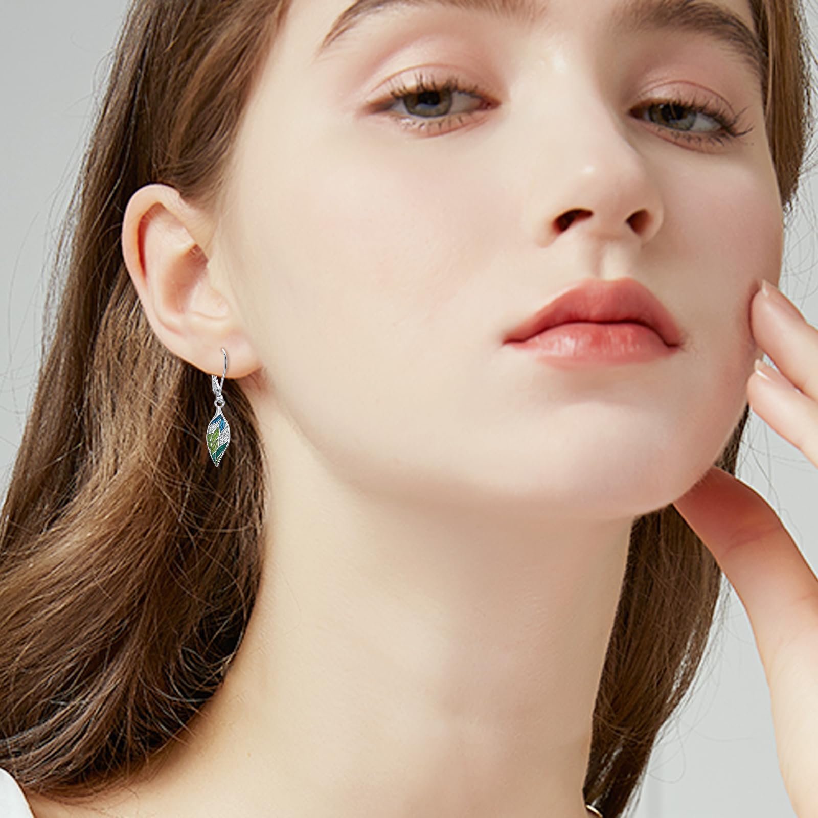 Blatt Ohrringe 925 Sterlingsilber Grüne Blatt Tropfenohrringe mit Opal/Emaille Eleganter Sommerschmuck Geschenk für Frauen, Mama & Naturliebhaberinnen