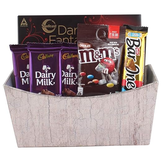 Astonished Retail Surprise Chocolate Gift Hamper for Kids | Chocolate Gift Hamper for Birthday, Diwali, Anniversary, Holi, Rakhi, Christmas, New Year, 1