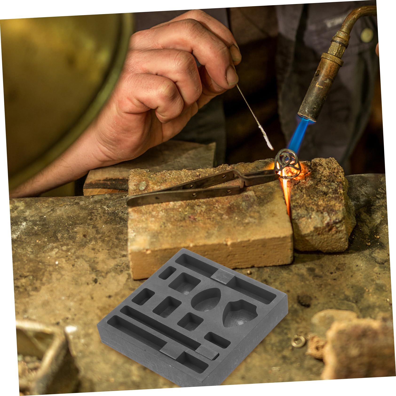 Graphitform mit 11 Löchern für Gold und Silber Beim Metallschmelzen