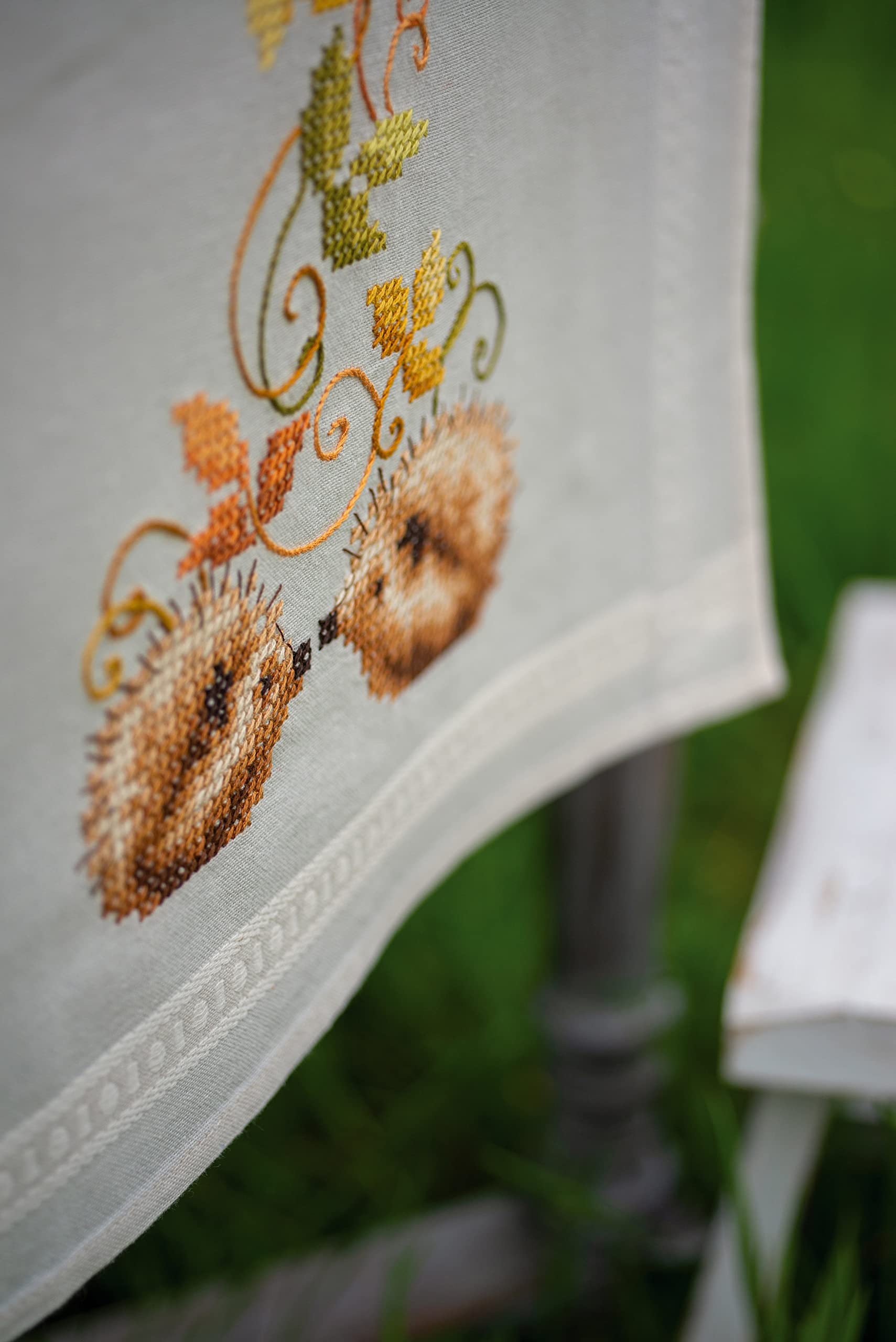 Vervaco Stamped Cross Stitch, Cotton, Hedgehogs and Autumn Leaves