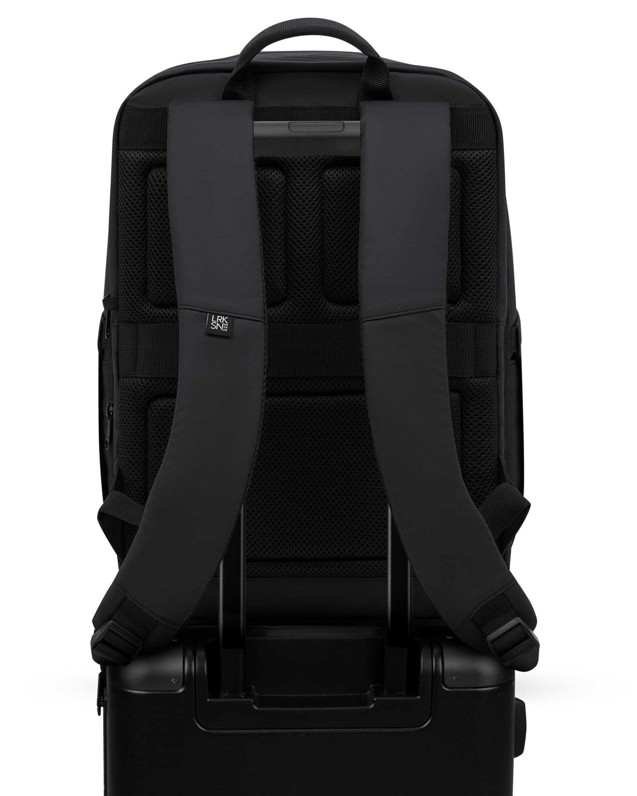 LARKSON Zaino da lavoro per computer portatile da uomo Nero - Bjarne Small - Zaino da viaggio e lavoro con scomparto per pc portatile da 16 pollici - Bagaglio a mano aereo - Idrorepellente