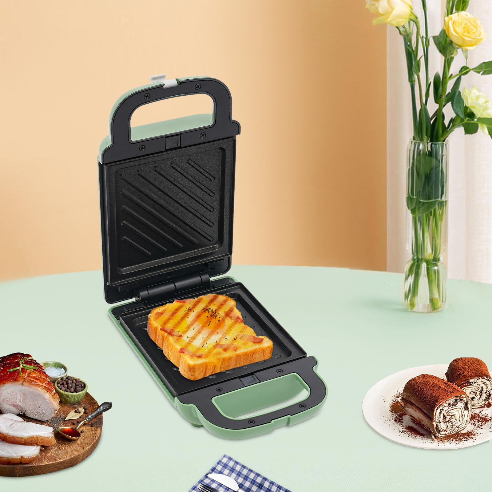 Electric Sandwich Maker, 600W, 110V, 1-2 min Preheating, 302-338°F (Green)