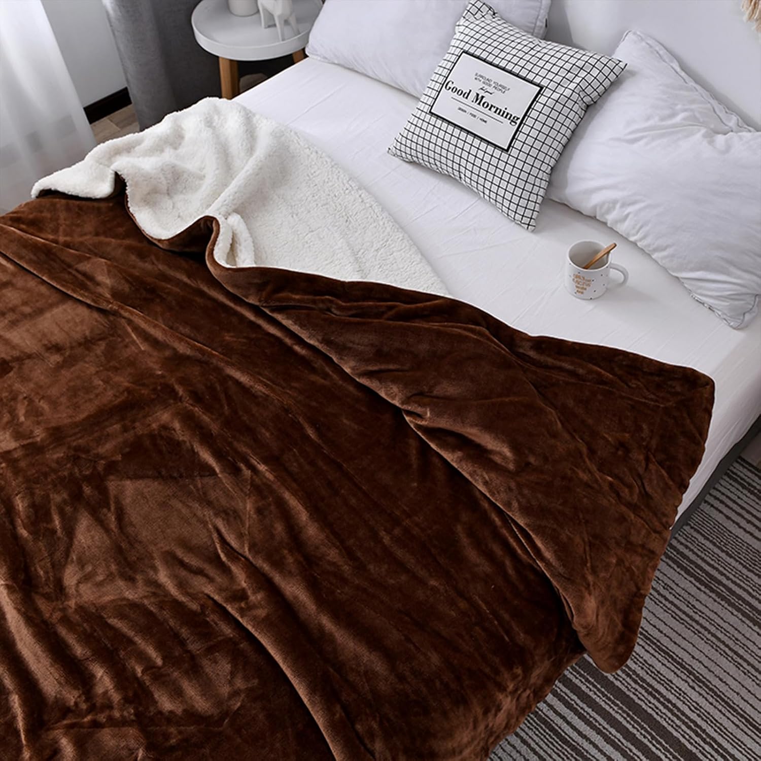 Sherpa Fleece Throw Blanket for Couch - Super Soft Cozy Fuzzy Plush Blankets for Winter, Reversible Thick Warm Blanket for Bed, Sofa, Living Room，Navy Blue, 60x80 Inches