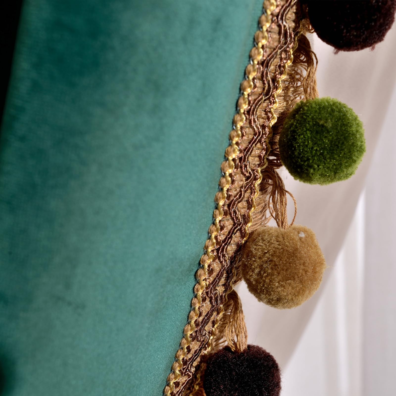 Melodieux Cortinas Opacas de Terciopelo con Pompones para Dormitorio, Sala de Estar, Cortinas Forradas con Aislamiento térmico y Bolsillo para cortinero, 52 Pulgadas de Ancho x 84 Pulgadas de Largo,