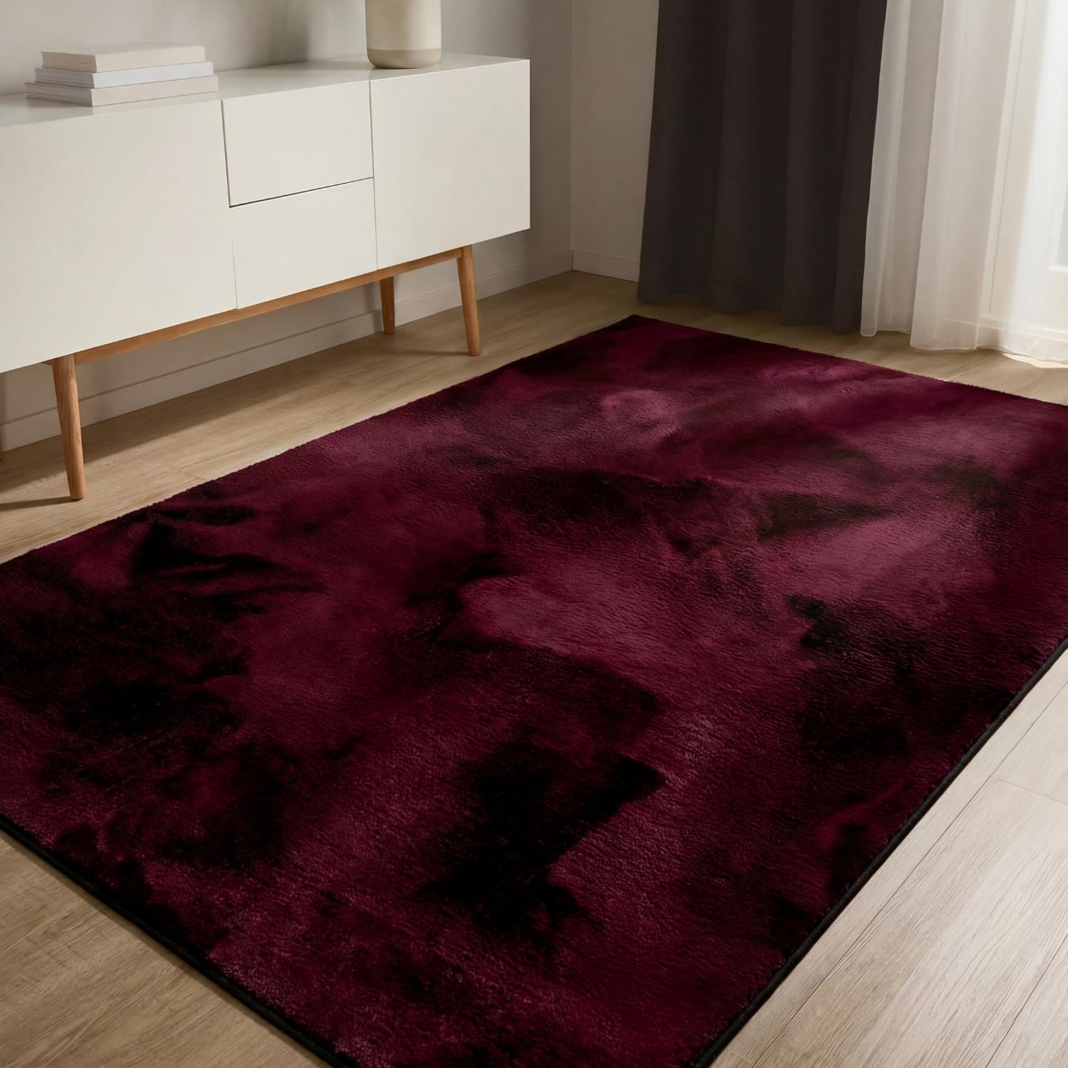 Tapis de salon bordeaux 200x290 cm en fausse fourrure douce benuta Basic