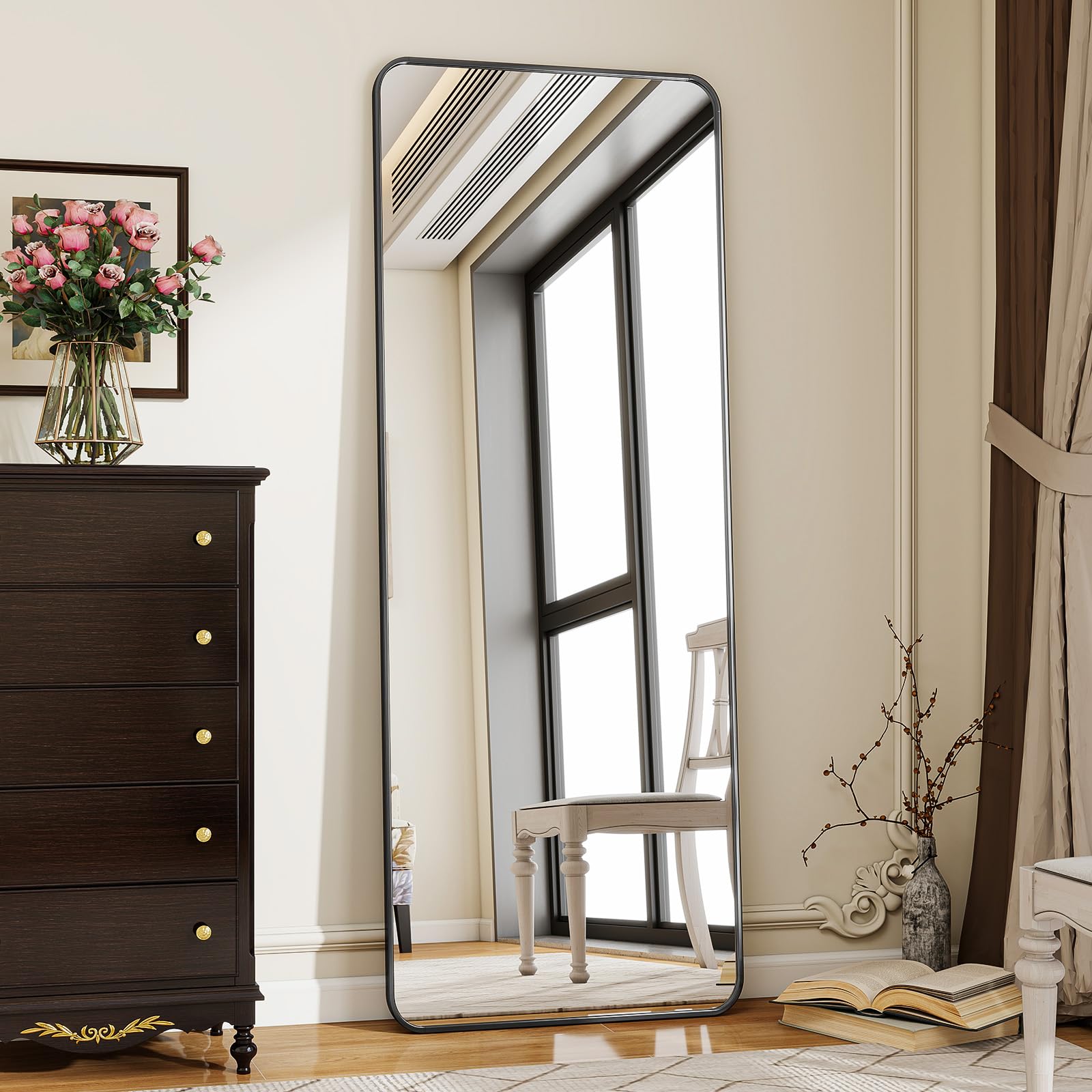 Koonmi Espejo de pie con esquinas redondeadas, 53 x 163 cm, espejo de cuerpo entero con soporte, espejo grande de pie con colgador de pared, para dormitorio, salón, color negro