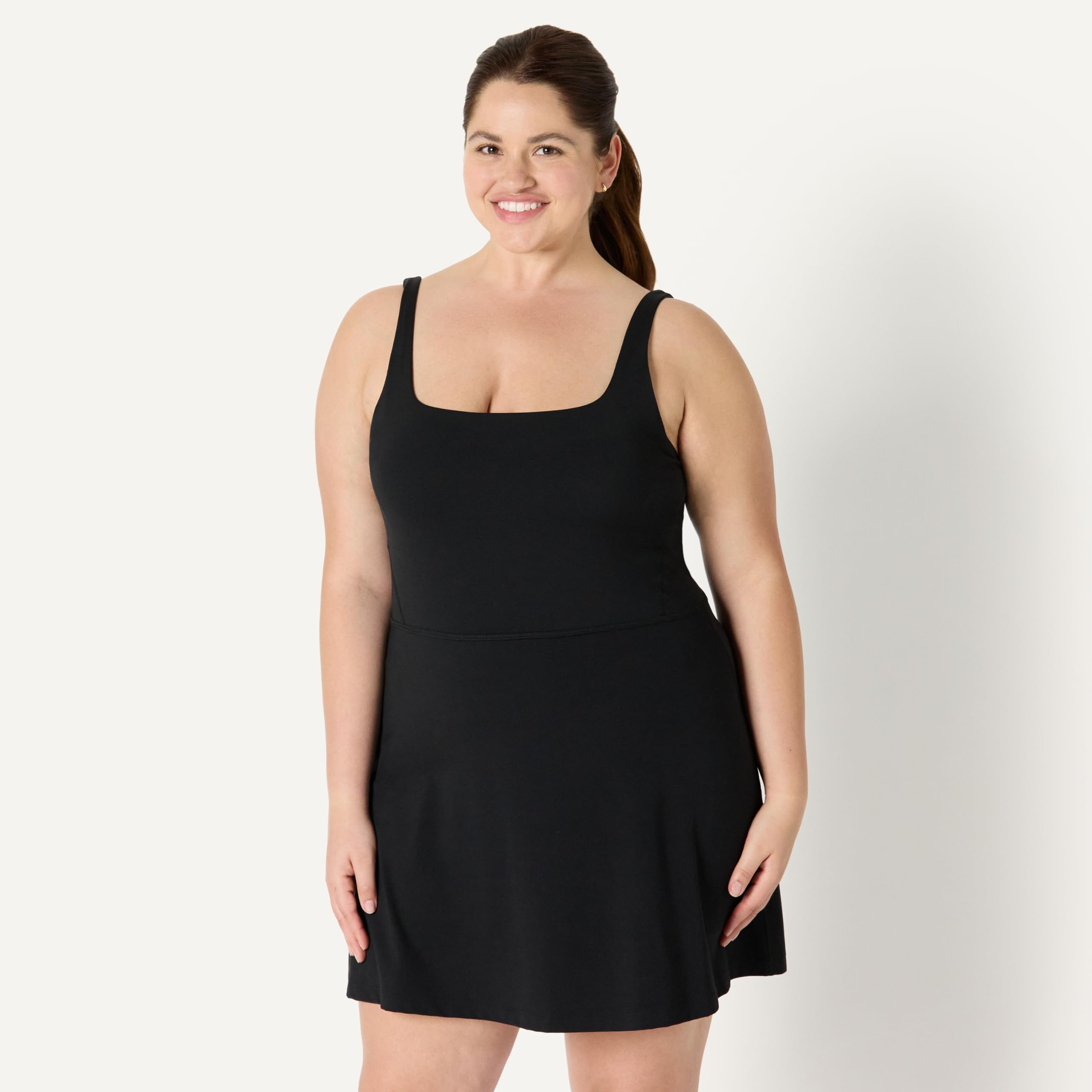 Amazon Essentials Damen Sportliches Anschmiegsames FormFlex-Tenniskleid, Lang