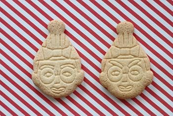 Amazon.co.jp: 【大阪限定】くいだおれ太郎サブレ 10枚入り