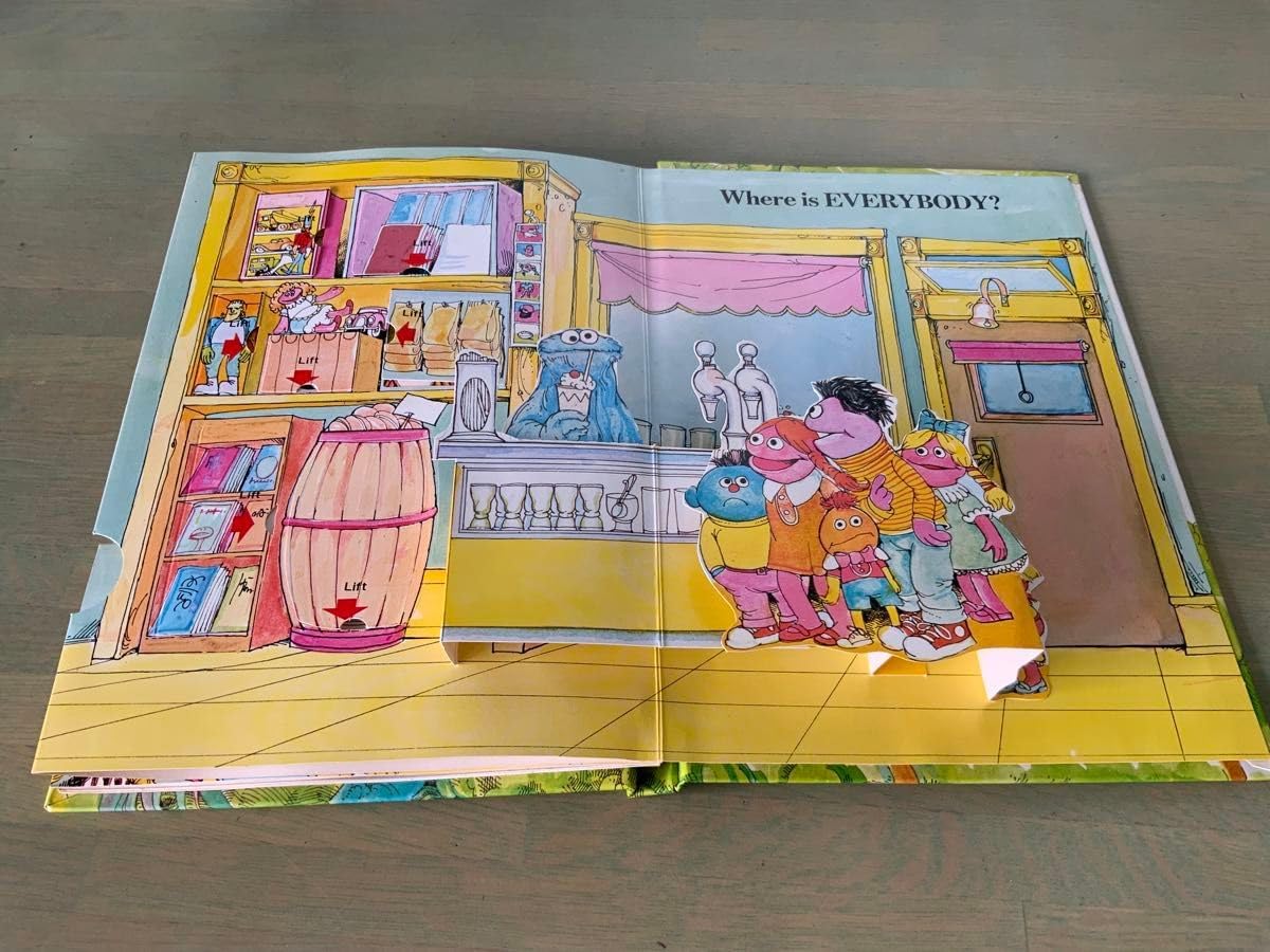 ヴィンテージ飛び出す絵本 セサミストリート クッキーモンスターはどこ