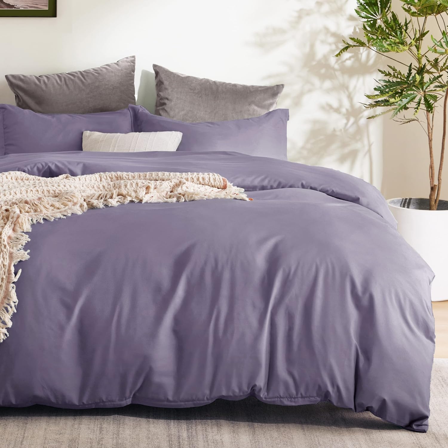 Bedsure Duvet Cover King Size, Double Brushed Bedding Set, Dusty Purple | For Kids &amp; Adults, 104"x90" Comforter Cover, Hotel Luxury, All Season, Breathable, Easy Care, Lightweight, Zipper Closure