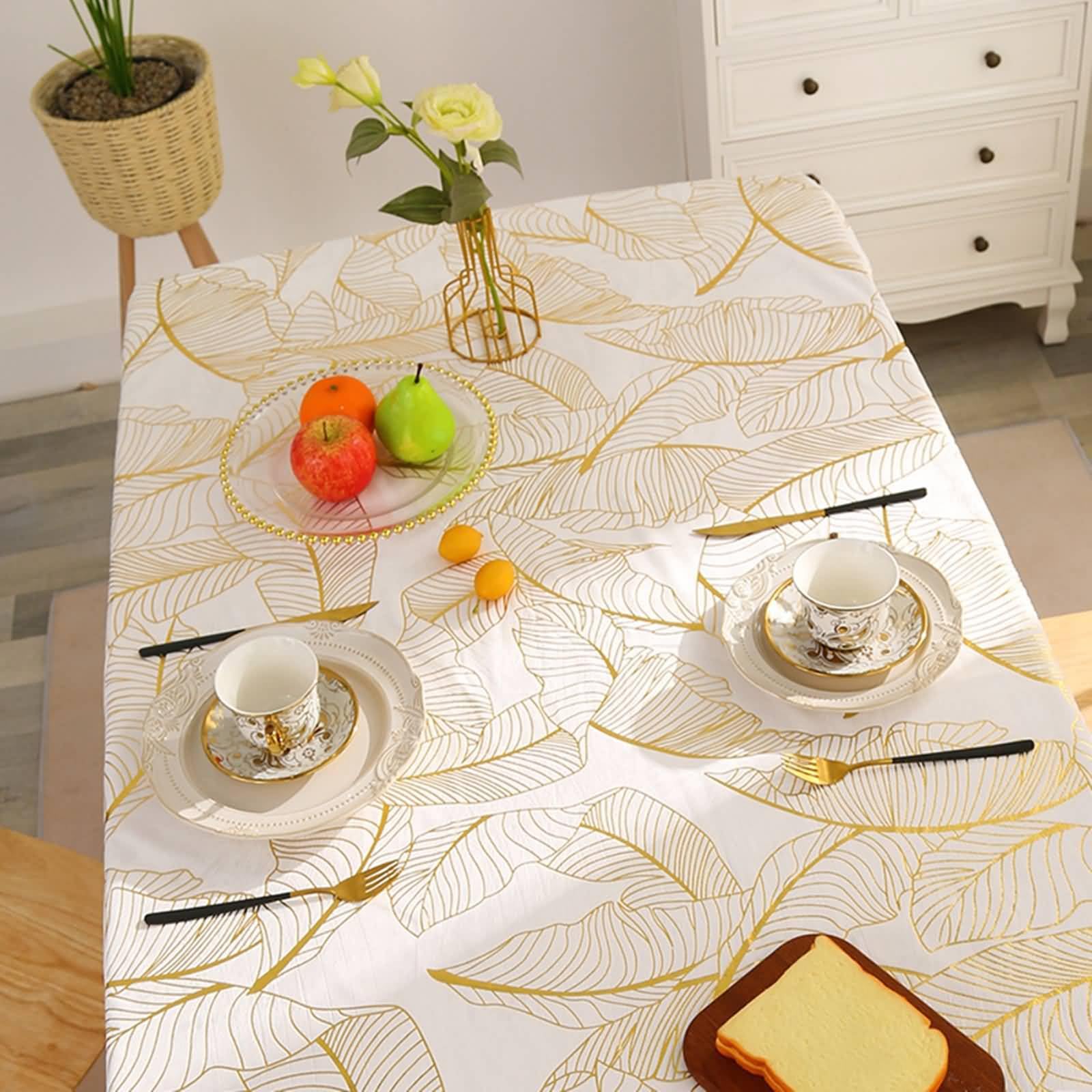 Nappe rectangle 140x180 lavable anti tache polyester salle à manger