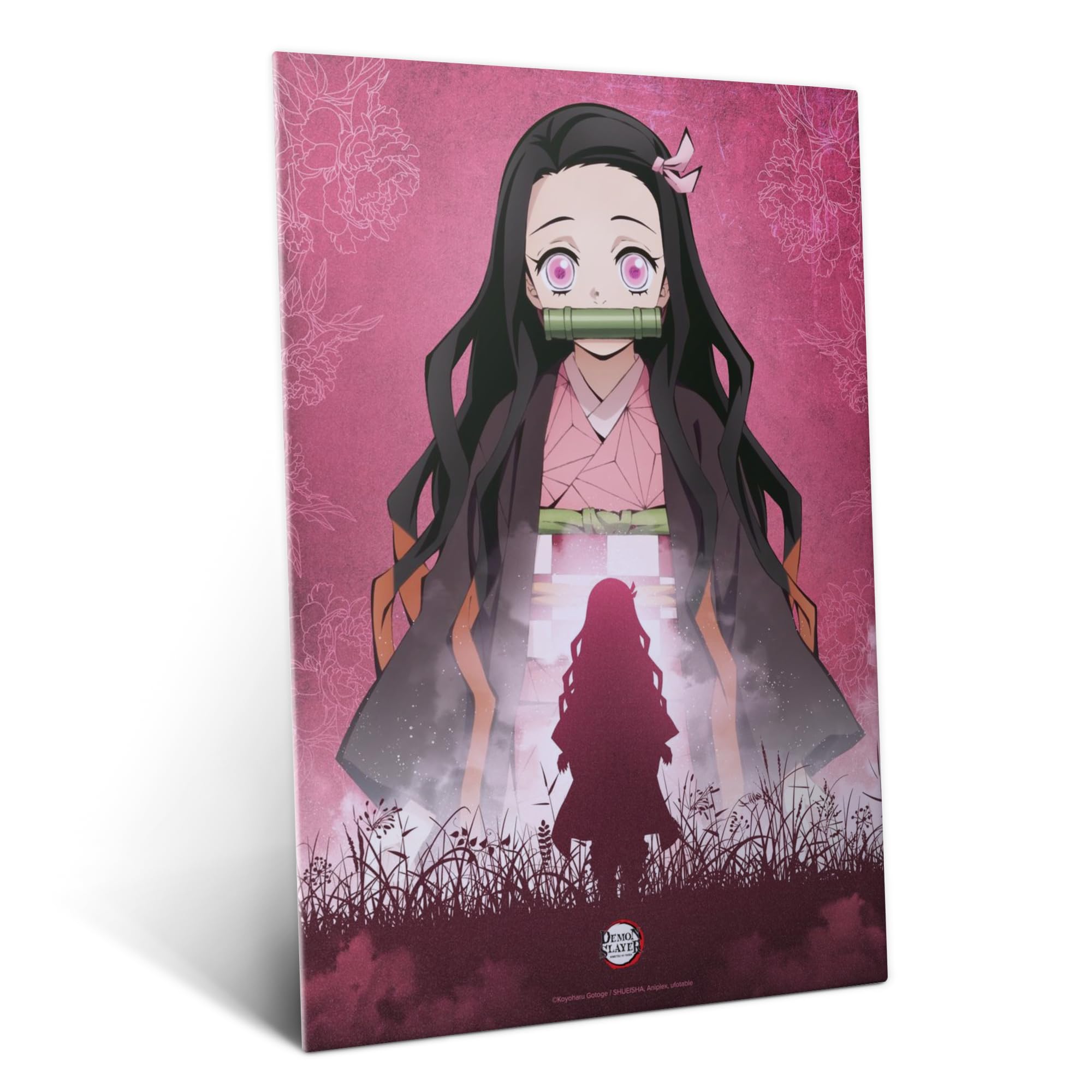 Displate Metall poster Demon Slayer Nezuko Travel Sized Demon Sist Größe M