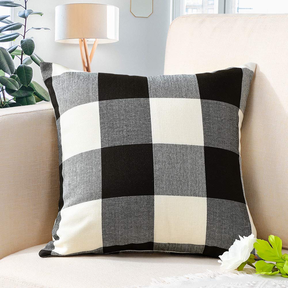 Artscope Buffalo Check Plaid Throw Pillow Covers Farmhouse Decorative Square Pillowcase, Classic Retro Checkers Cushion Covers for Sofa Bedroom Car 18