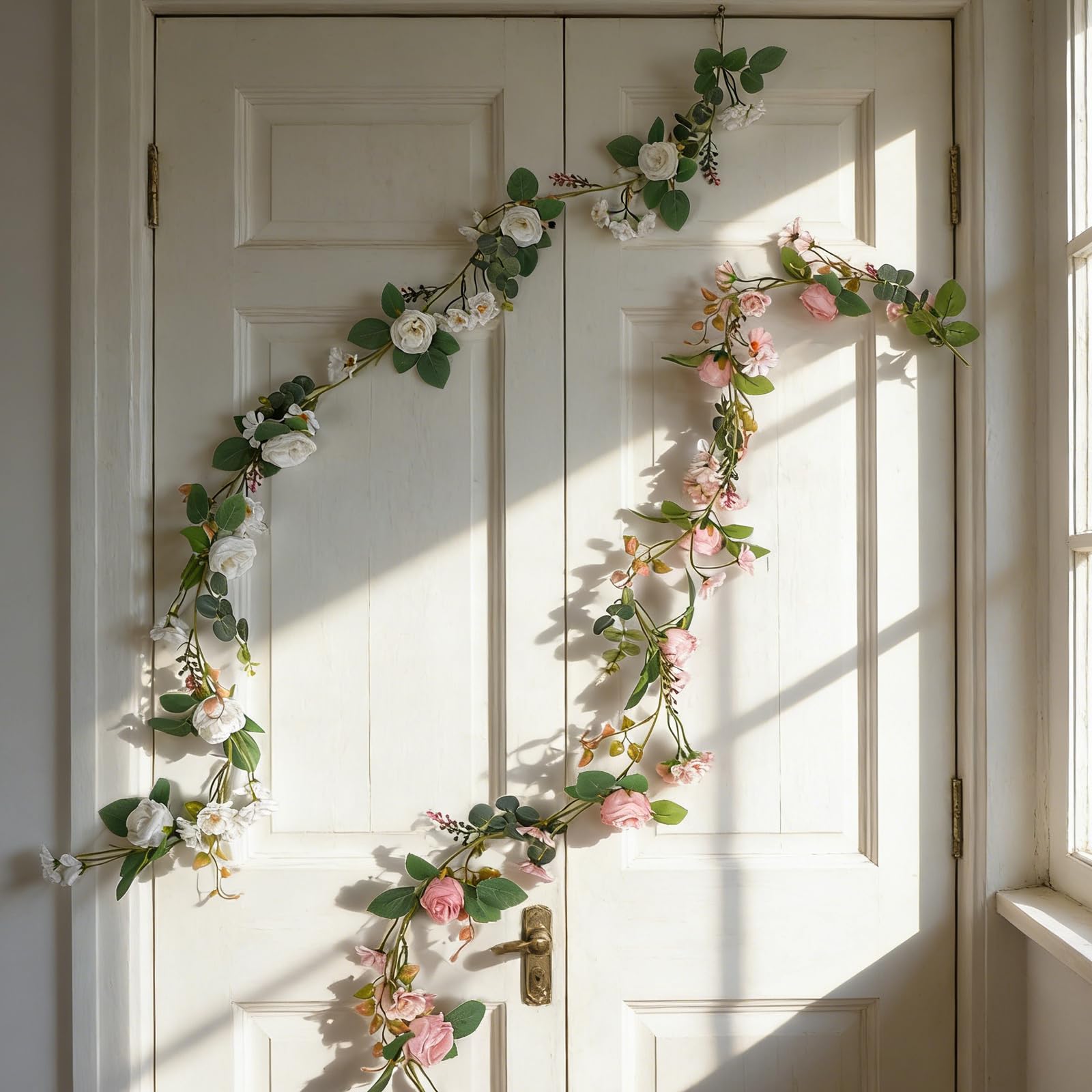 VALICLUD Ghirlanda di Fiori Artificiali Eucalipto e Piccole Margherite, Decorazione Floreale Primaverile per Matrimoni e Feste, Ghirlanda di Foglie Finte Verde da Interno per Centrotavola