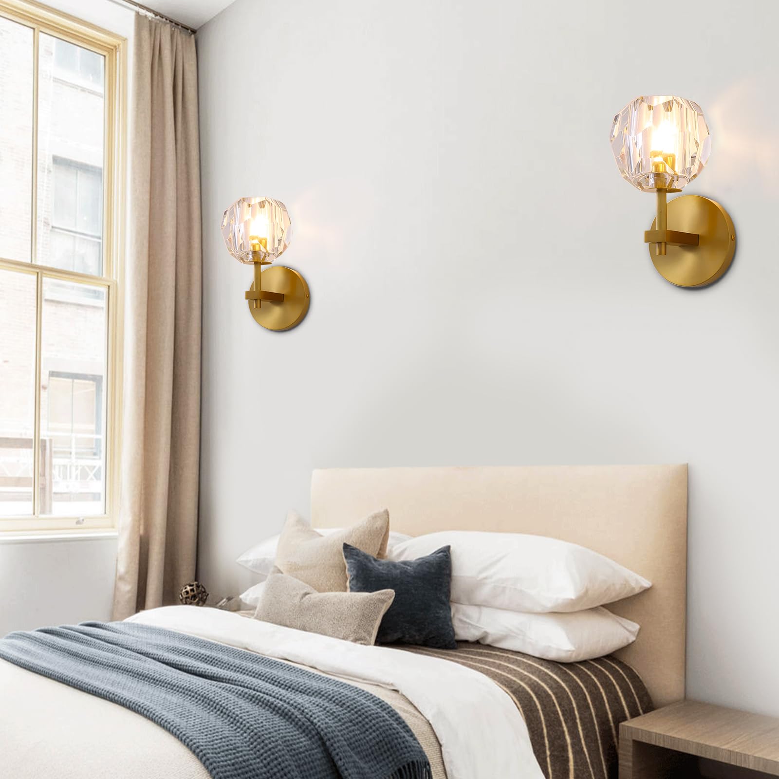 CROSSIO Modern Crystal Wall Sconce Gold Wall Mounted Lamp Brass Wall Light for Living Room Bedroom Stairway Hallway