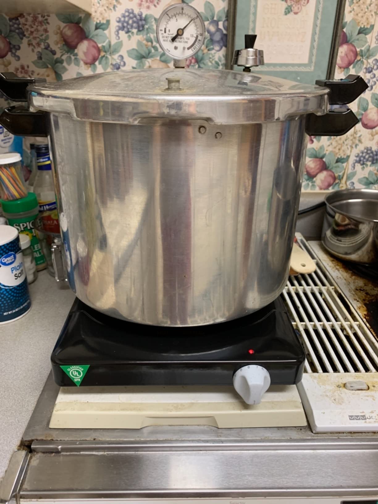 34/mo Finance Cadco KR1 Portable Cast Iron Hot Plate, 120Volt Buy Now, Pay Later