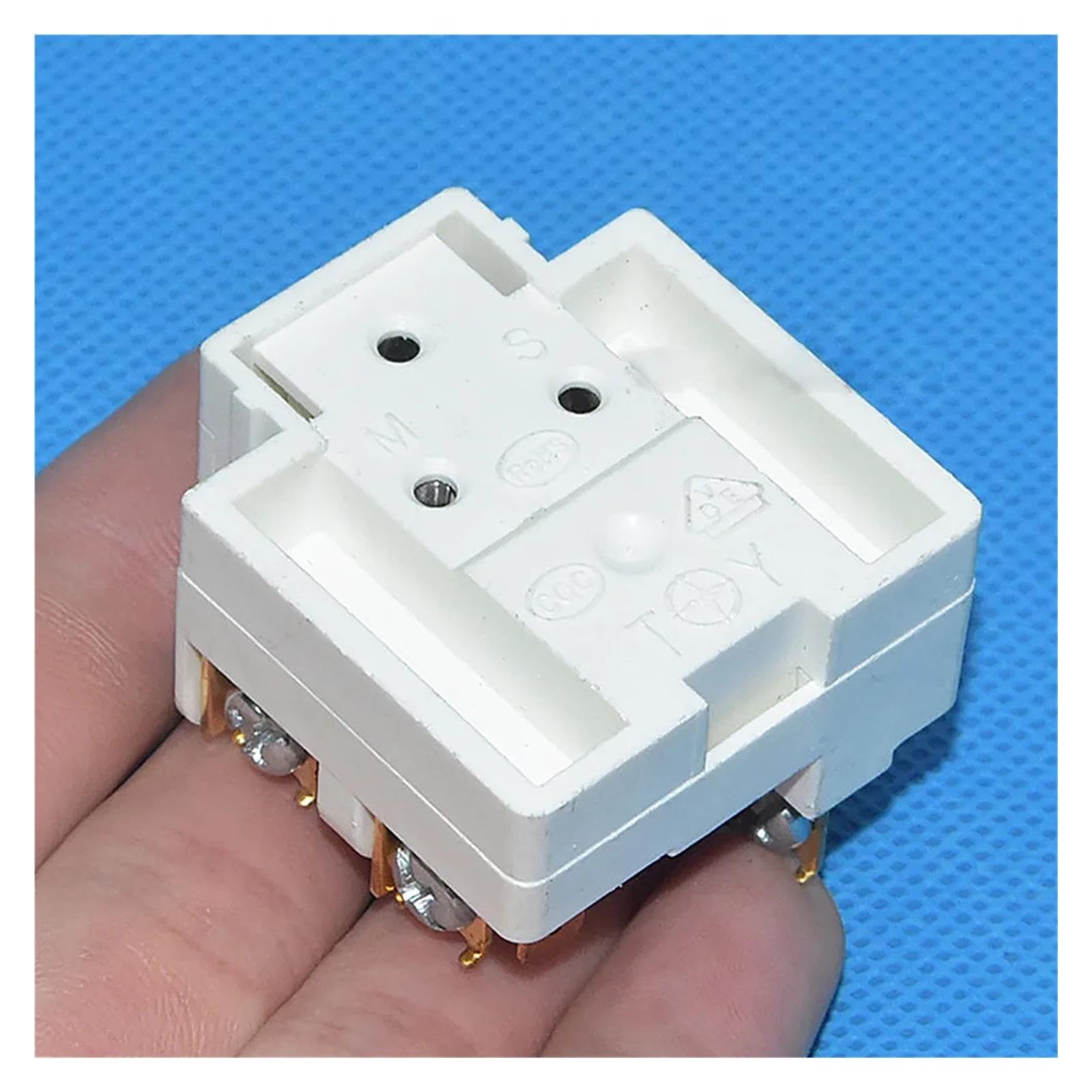 QP3-12A Relé Protector De Arranque Condensador 4uf