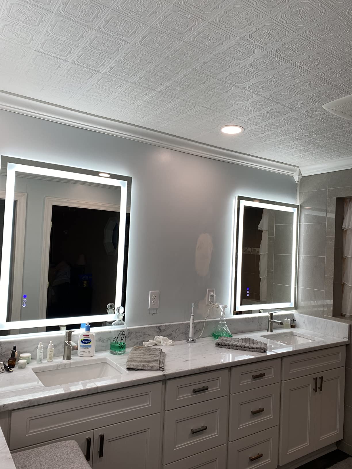 48/mo Finance YEELAIT LED Bathroom Mirror 36x36 with Front and Backlit, Lighted Vanity Mirror