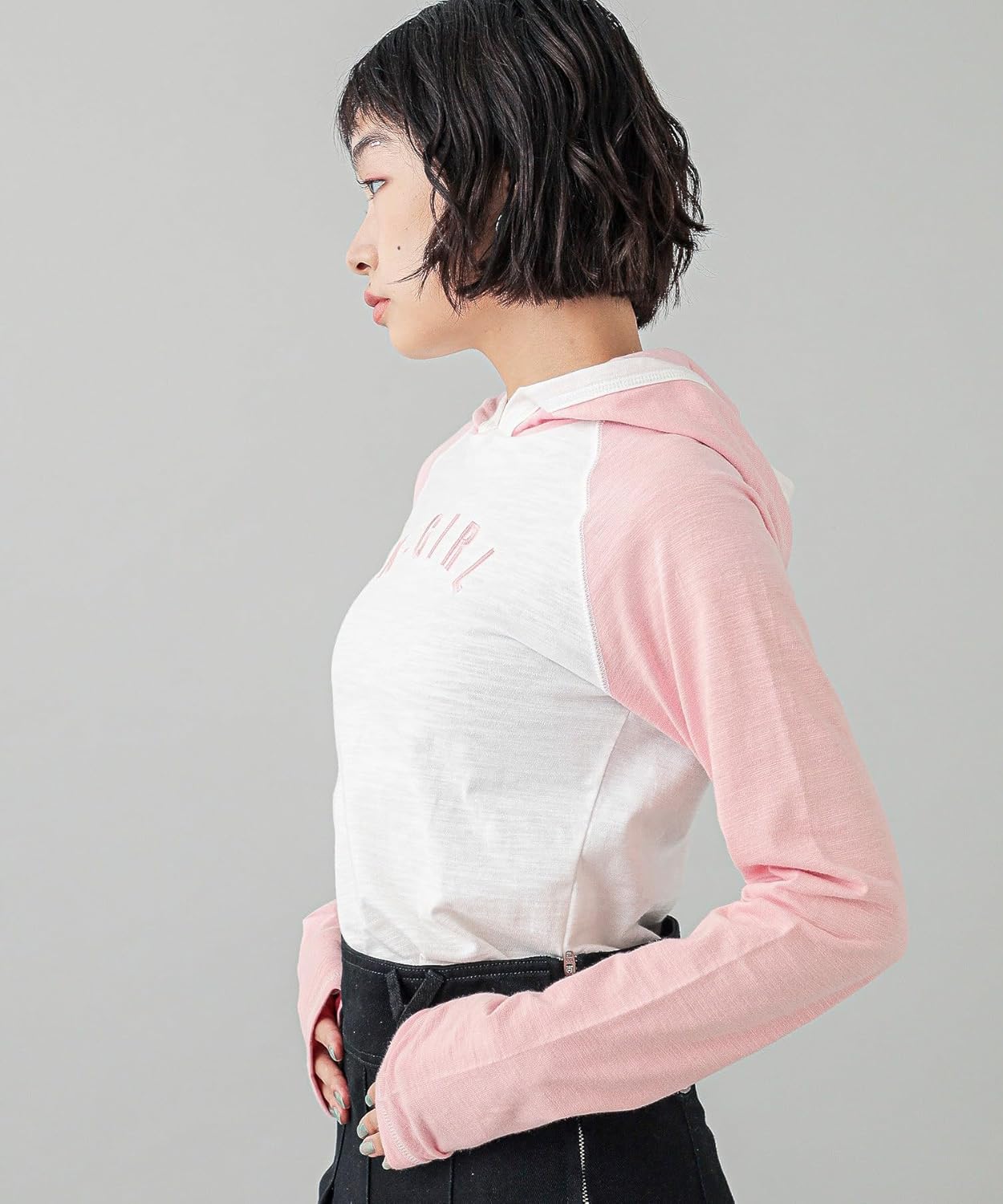 X-girl（エックスガール） スウェットフーディー 105254012007 FW25 MILLS LOGO LAYERED PATCH SWEAT HOODIE  レディース xgirl パーカー ネイビー 正規取扱店 : mischief シューズ&アパレル - 通販 - Yahoo!ショッピング [エックスガール] カジュアル RAGLAN L/S HOODIE レディース