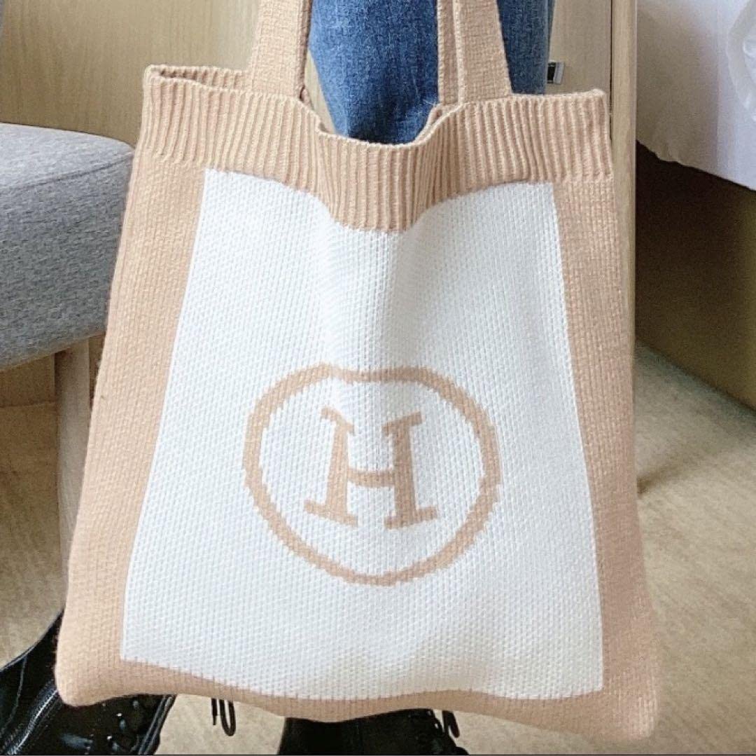 handbag-with-h-logo