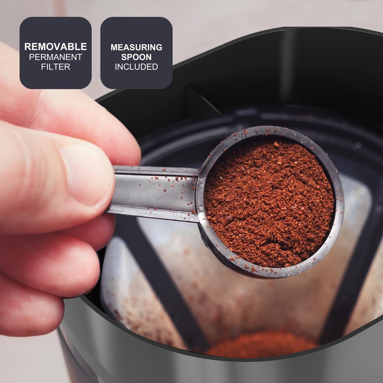 BLACK+DECKER – Macchina da caffè americano BXCO1002E | 1000W | 12 tazze | Timer 24h | Controllo digitale | Sistema antigoccia | Piastra riscaldante | Auto-off | Filtro lavabile | Inox antigraffio
