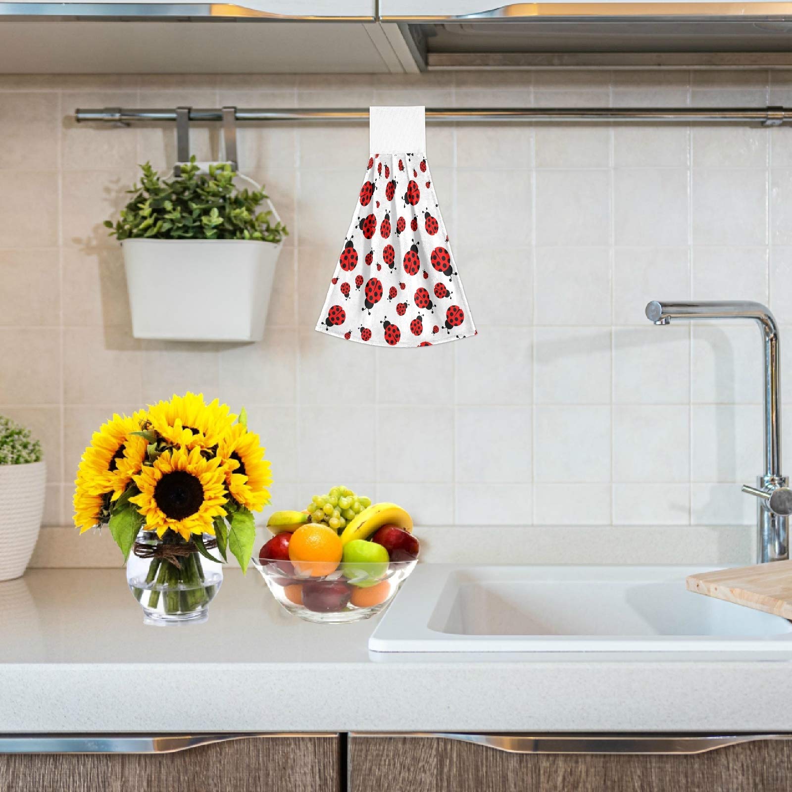 visesunny Cute Ladybug Hanging Tie Towels 2 Pack Kitchen Hand Towels Dishcloths Sets with Loop Soft Cotton Absorbent Hand Towels for Bathroom Gym Restaurant Hotel BBQ Machine Washable