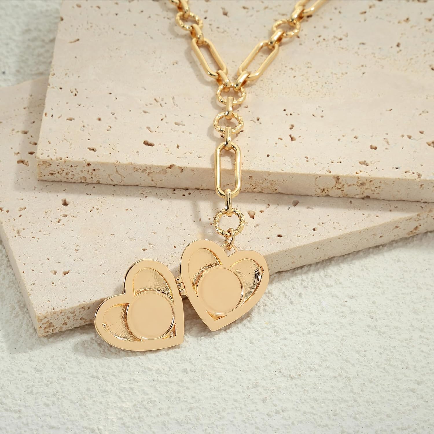 Heart Pendant Necklaces for Women Statement Chunky Chain Necklace Love Heart Charm Choker Necklace