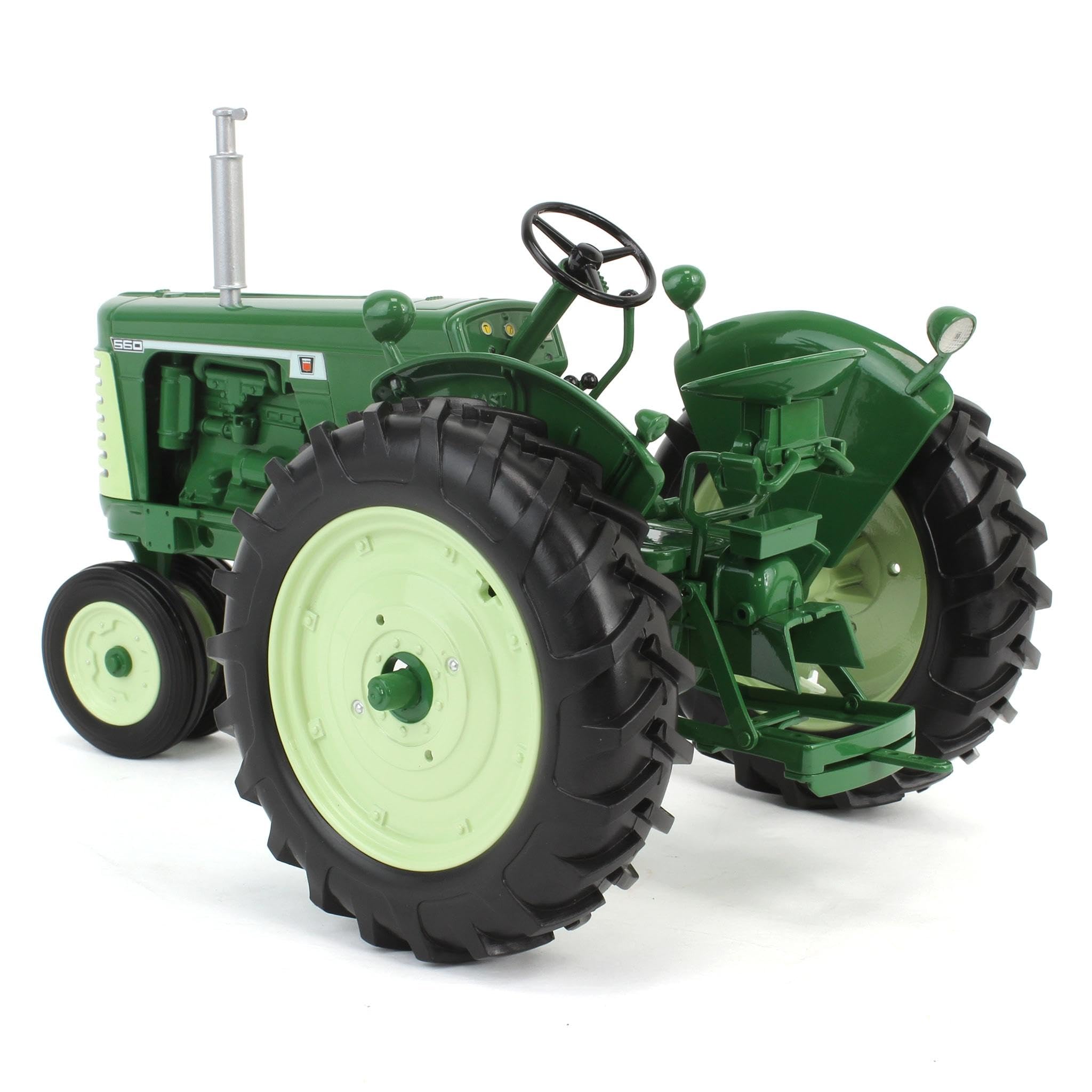Amazon.com: 1/16 Oliver 660 Gas Tractor with Narrow Front by