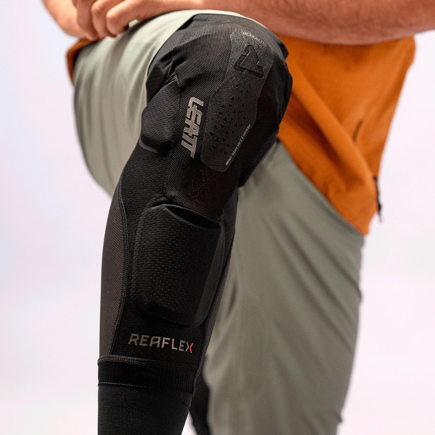 Leatt ReaFlex UltraLite EXT Knieprotektoren, 2XL | Mit Protektoren