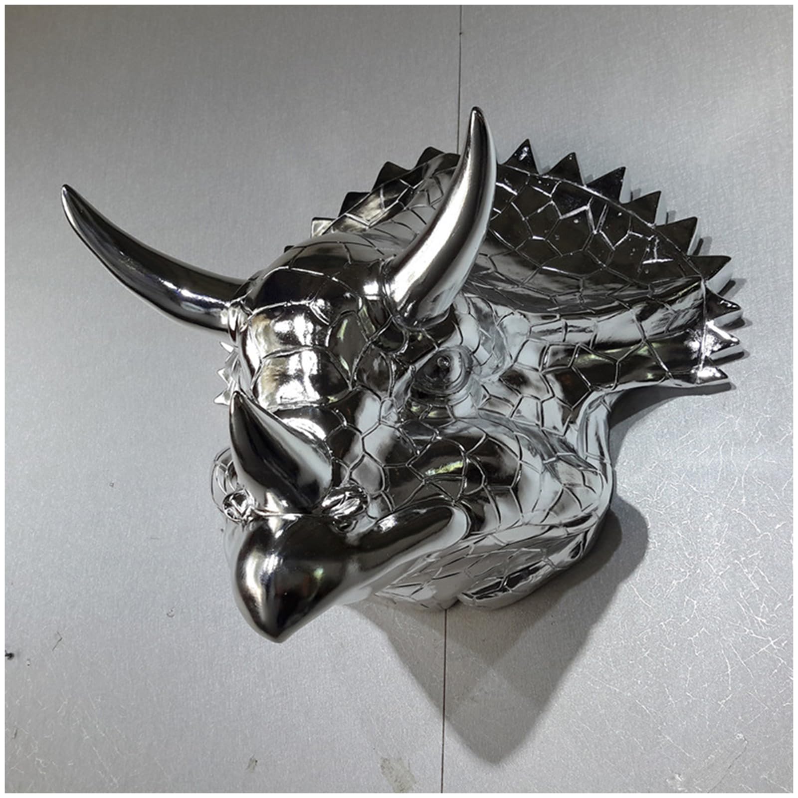 YXCQHZM Triceratops montowana na ścianie - platerowana głowa dinozaura wisząca dekoracja ścienna rzeźba tablica figurka - realistyczna replika krainy przed czasem dinozaury epoka lodowcowa
