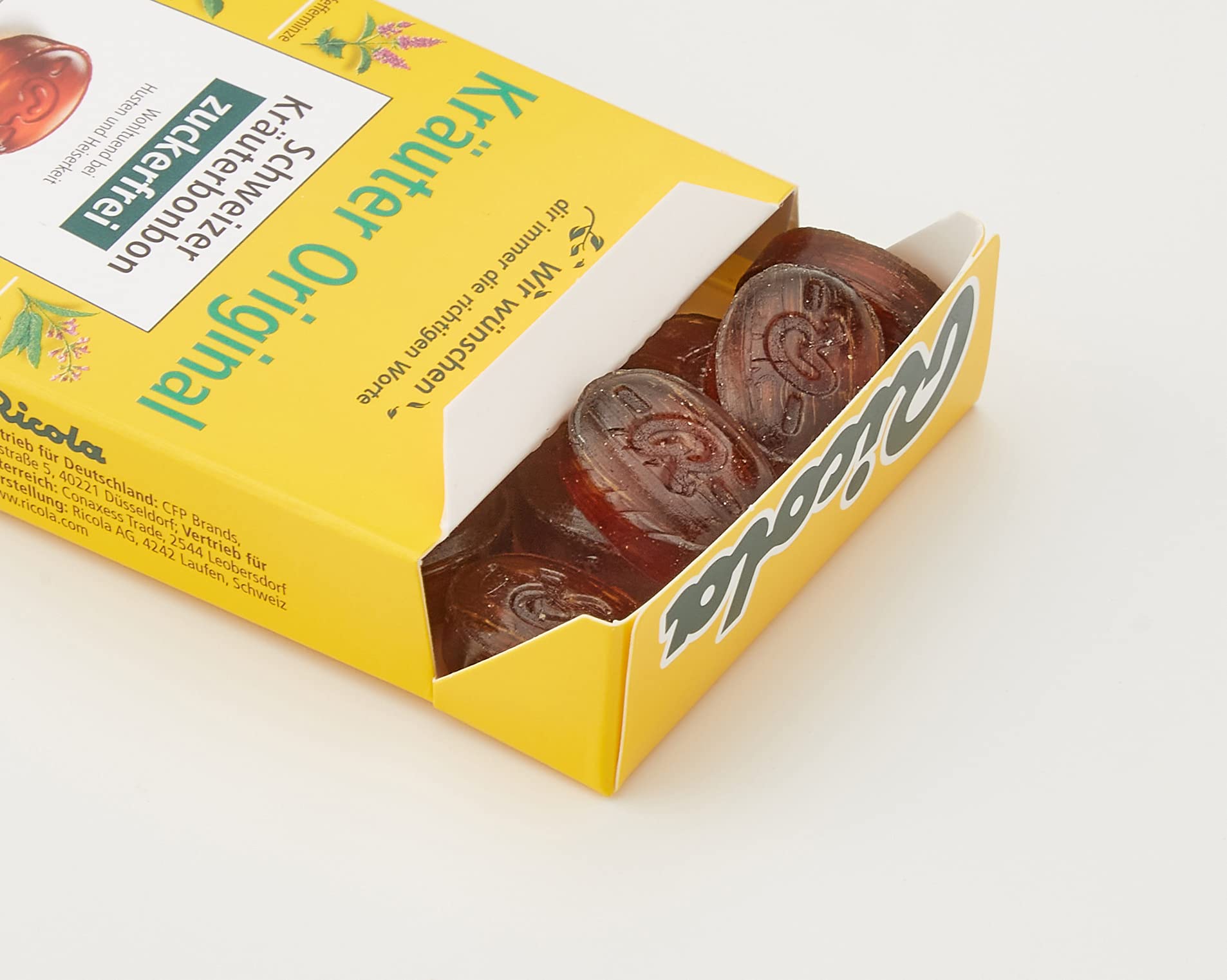 Ricola Apfelminze, Schweizer Kräuterbonbon, 10 x 50g Böxli, ohne Zucker, Wohltuend und erfrischender Genuss & Kräuter Original, Schweizer Kräuterbonbon, 10 x 50g Böxli