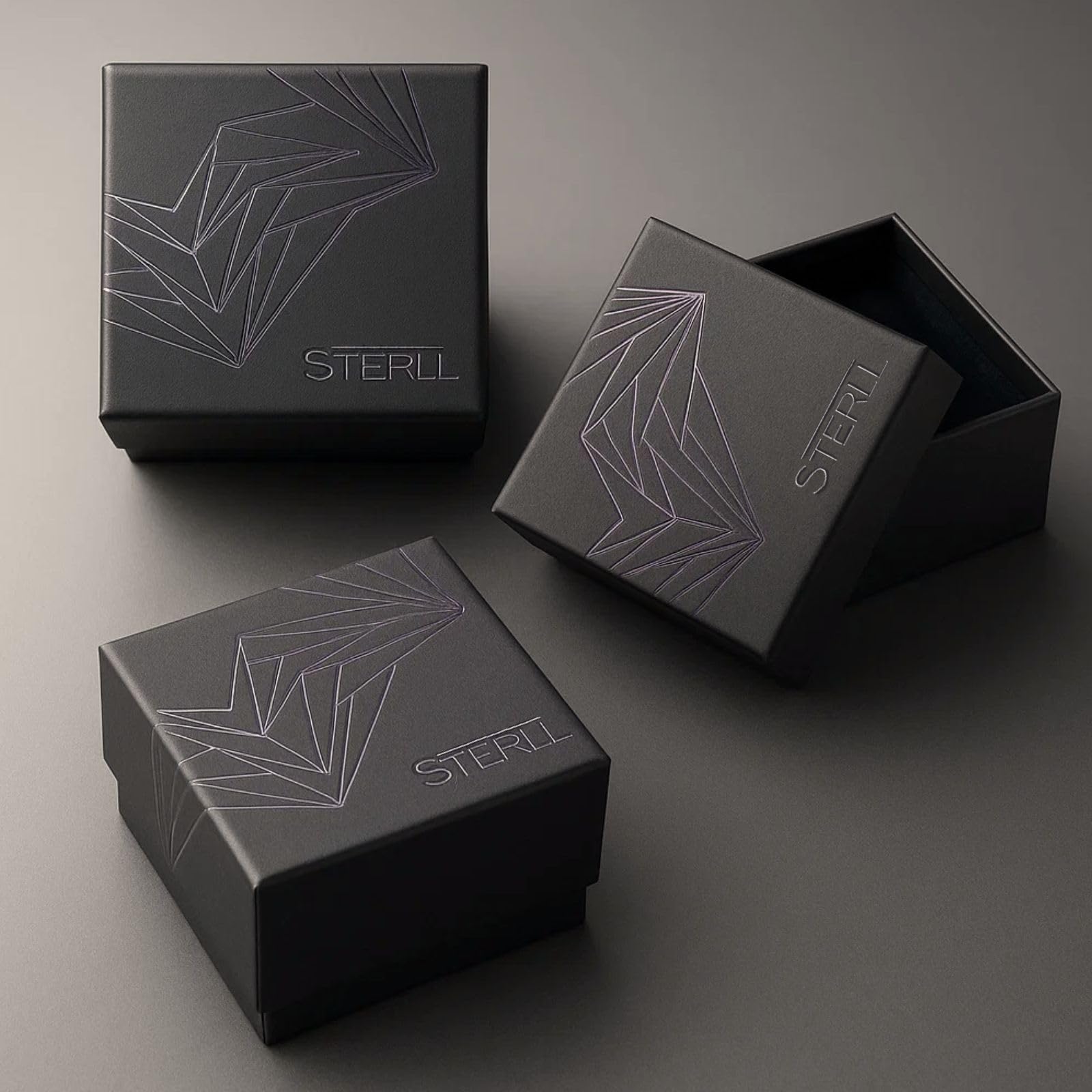 Herren-Kette aus massivem 925 Silber mit einem silbernen Kreuzanhänger mit Schmuckbox