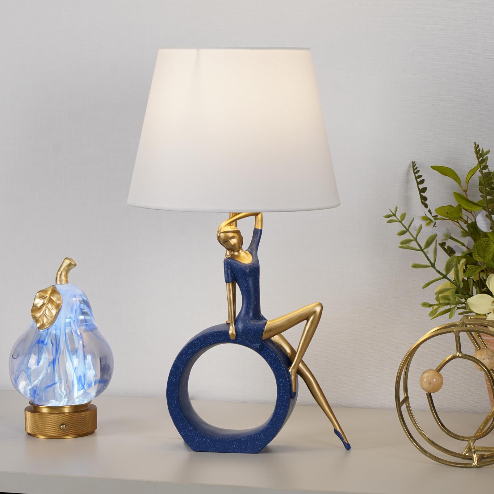 Lámpara de mesa decorativa, 48,3 cm, lámpara de mesa nocturna moderna con pantalla de lino, base de resina azul y dorada, luminaria LED incluida