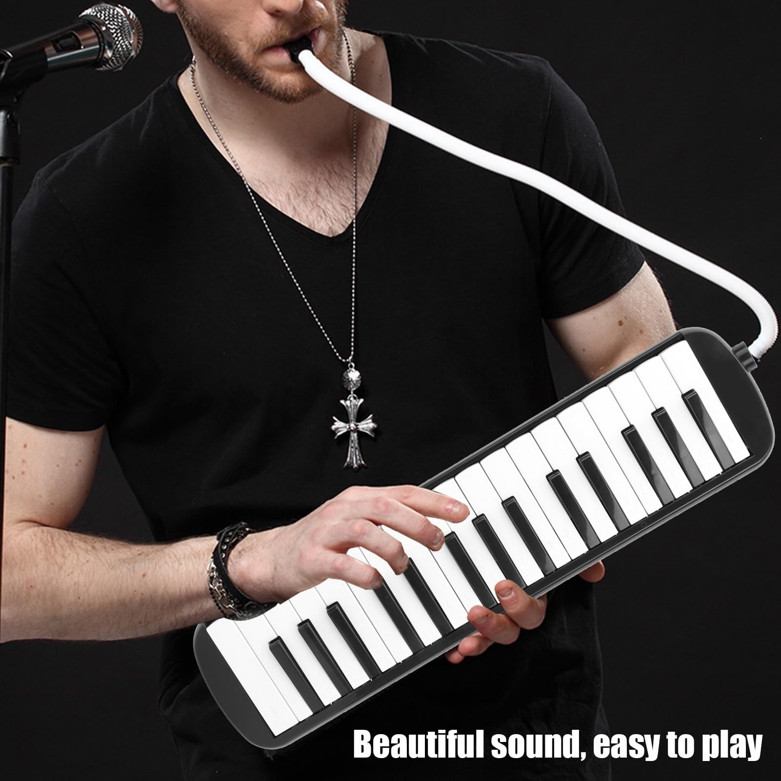 32 Clés Mélodica ABS IRIN Mélodica adapté pour Débutant Pratique Sac à Vent Instrument de Musique Clavier Harmonica Noir (Noir)