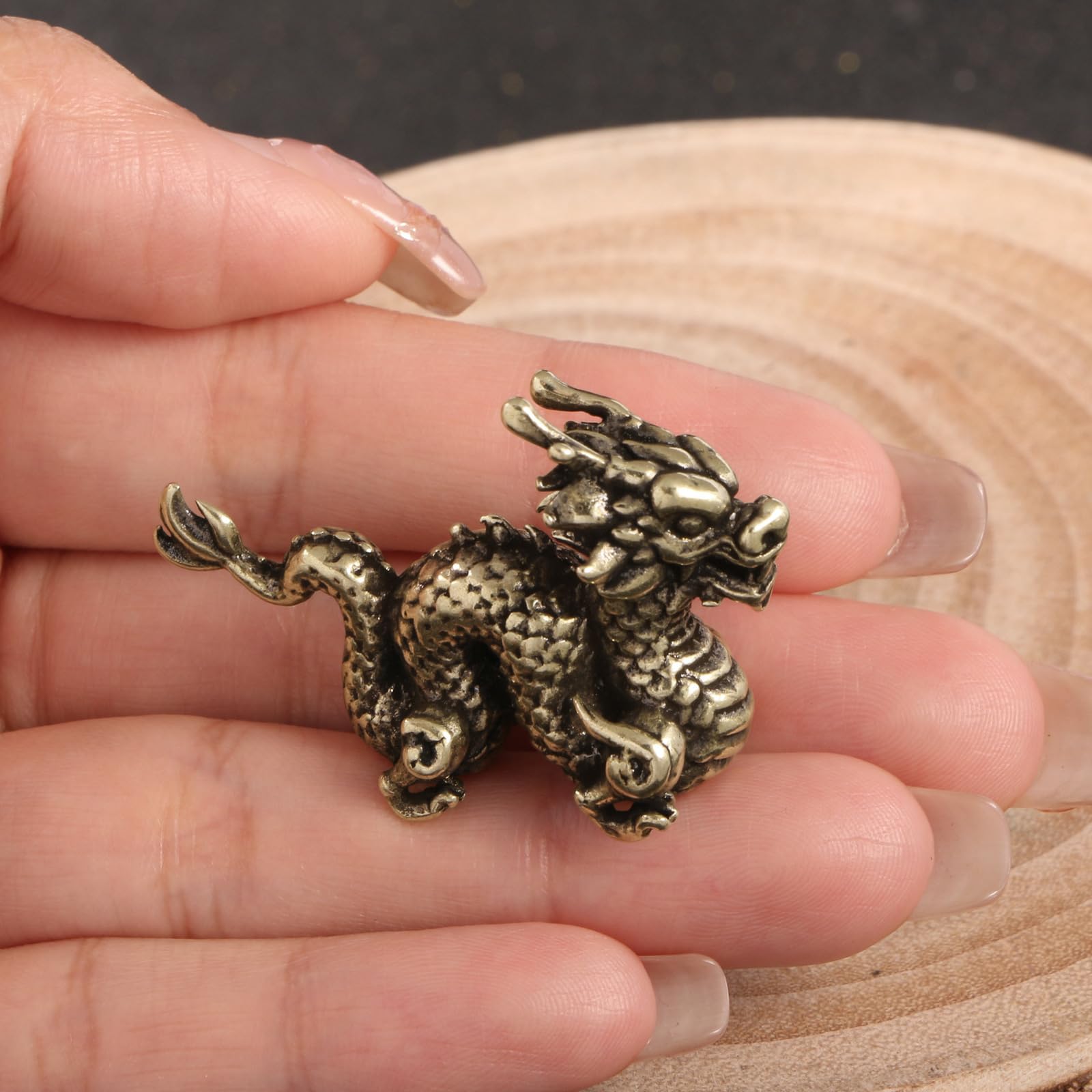 NBKLSWSUI Handmade Brass Creative Copper Statue Sculpture Figurine Copper Small Sculture For Living Room Home Office Desk Bedroom