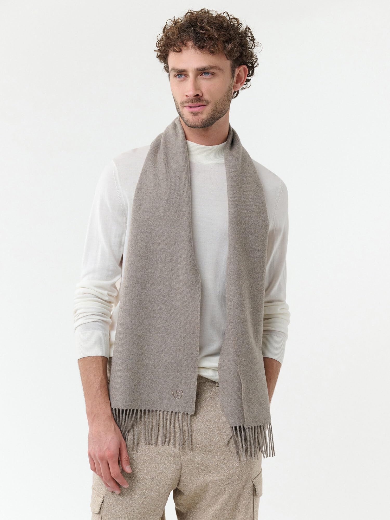 bugatti bufanda unicolor hombre - 33 x 180 cm - Bufanda de invierno 100% lana