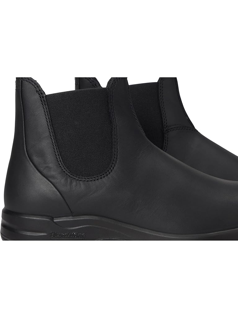 Black Blundstone All-Terrain Chelsea Boots