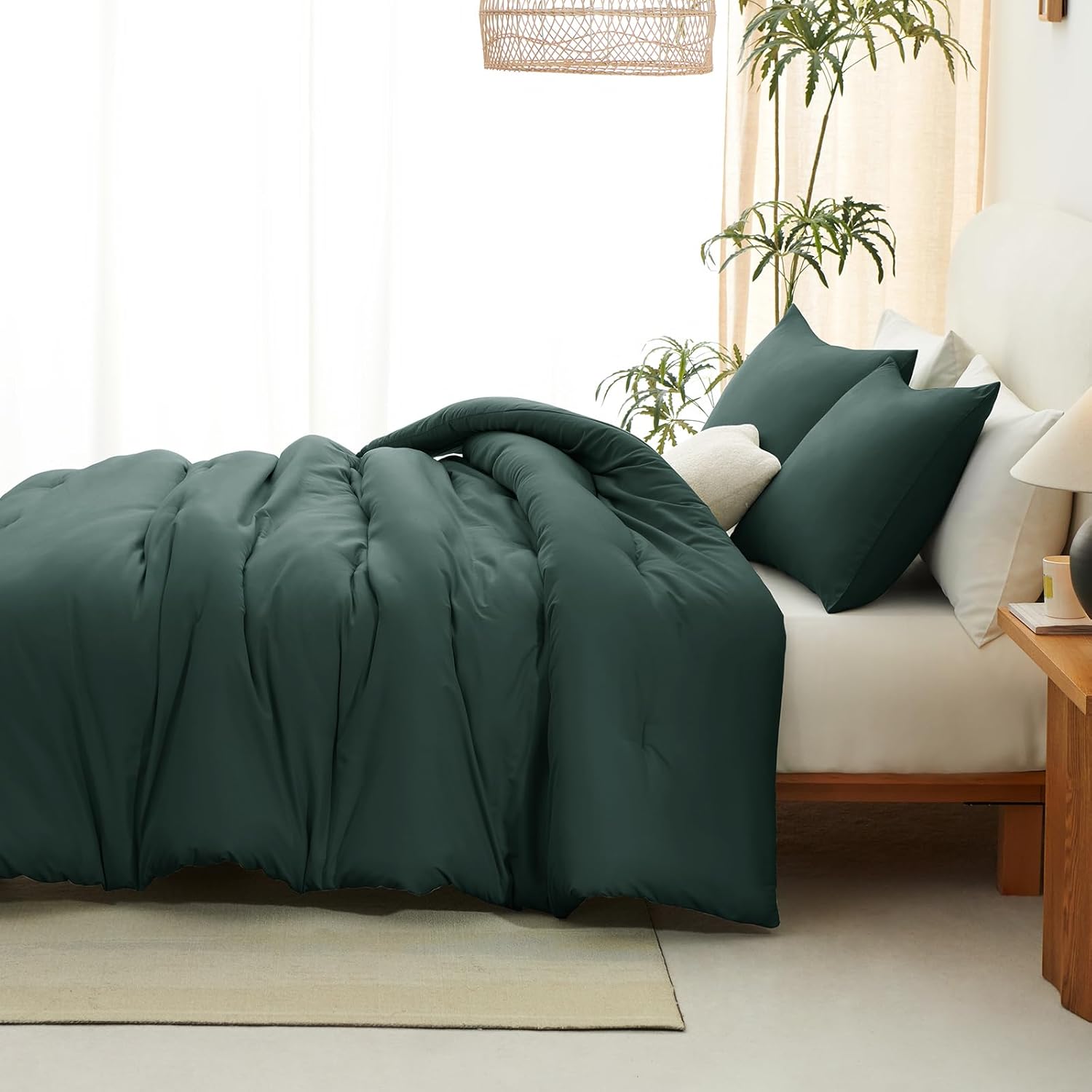 CozyLux King Size Comforter Set Forest Green, 3 Pieces Solid Breathable Quilted Style Bedding Sets, Luxury Soft Bed Set with Down Alternative Comforter for All Season (1 Comforter & 2 Pillowcases) - Image 9