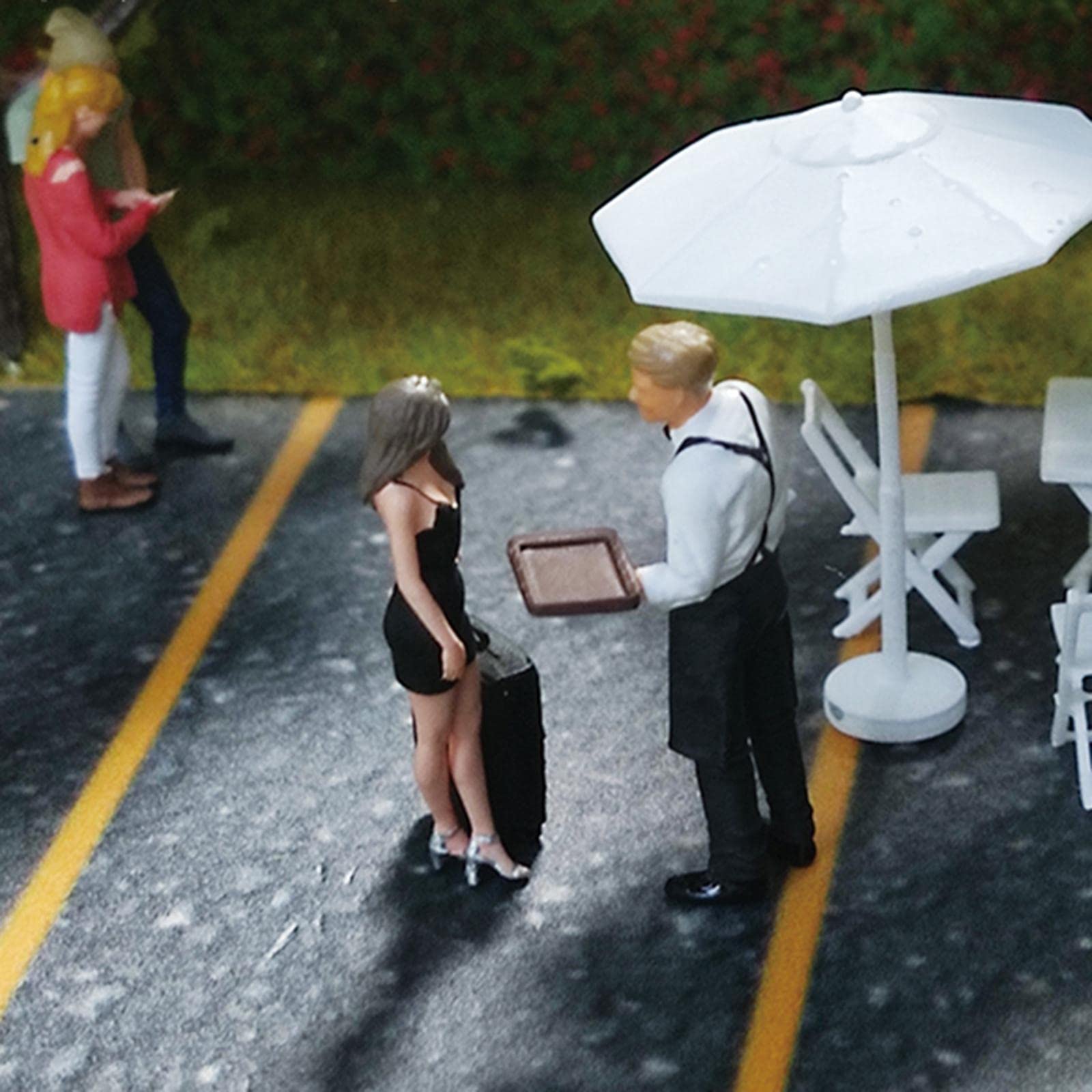 Diorama à l'échelle 1:64 - Présentoir de garage de station-service et de café - France