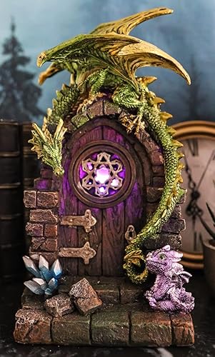 Miniatura 2 de Ebros Gift Dragón madre esmeralda verde posado en arco de ladrillo puerta de madera con bebé Wyrmling rosa y cristales azules con luz LED de noche