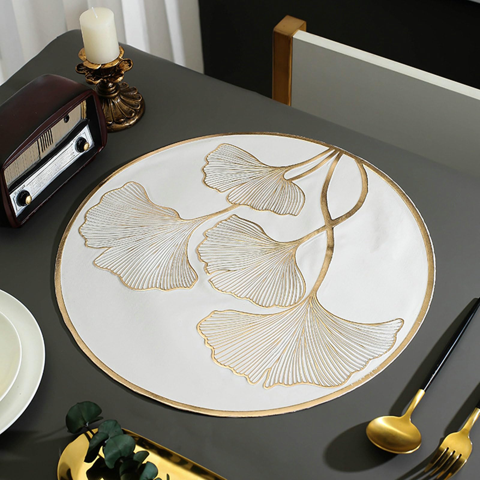 Set de Table Lot de 10, Sets de Table Lavables PVC Rond Motif de Feuilles de Ginkgo de Style Européen Antidérapant, Résistant à la Chaleur, pour Cuisine, Or, 38CM