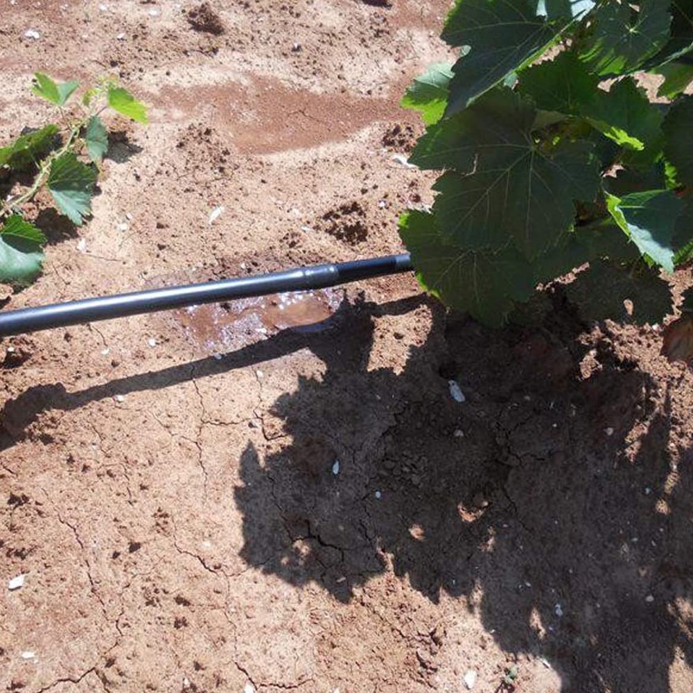 Manguera de riego Flexible con goteros Integrados cada 33 cm [100m], Color marrón | presión de uso máxima 4 atm. Tubería de polietileno de baja densidad. Grosor de 16mm