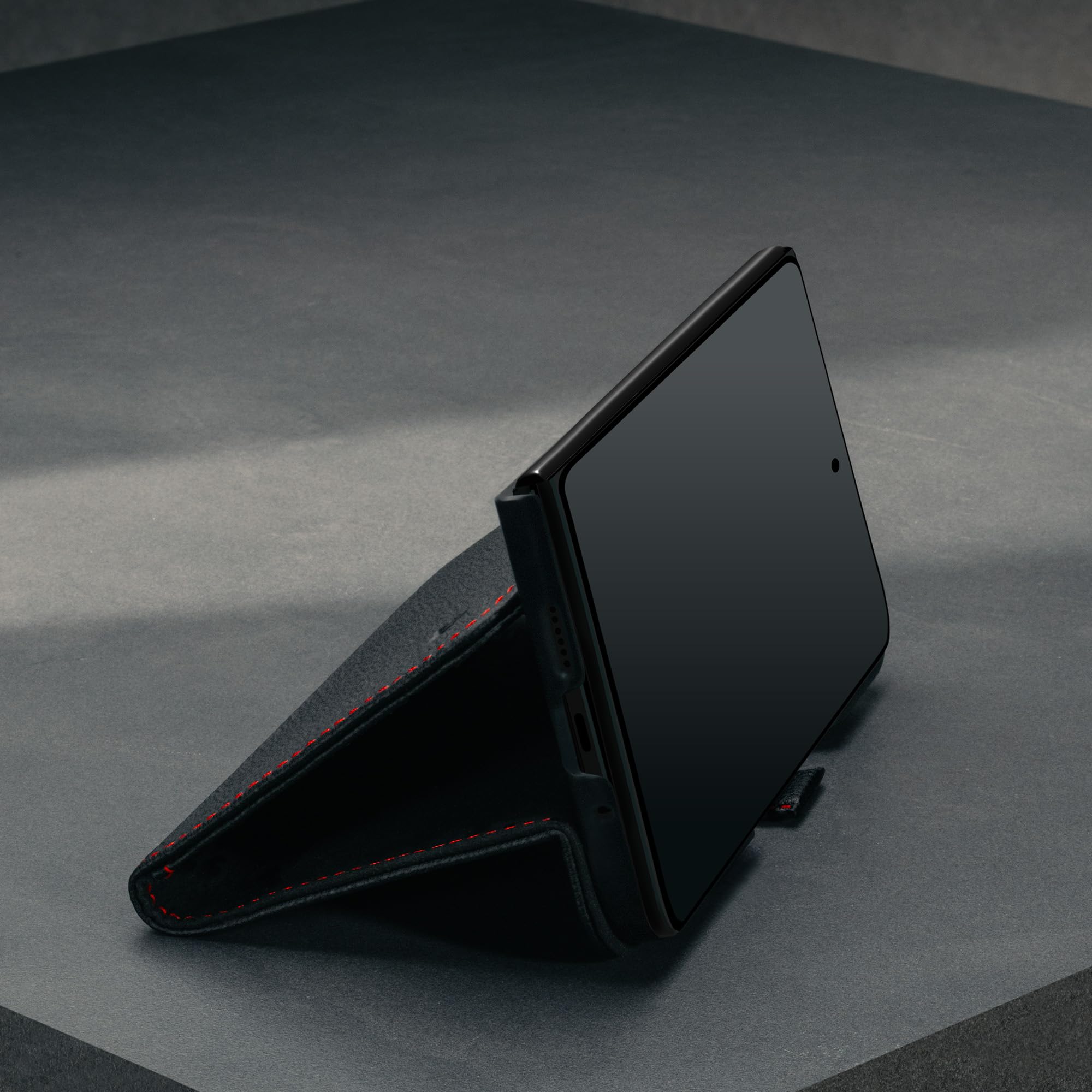 TORRO Etui Kompatybilne z Google Pixel 9 Pro Fold – Wysokiej Jakości Skórzane Etui z Portfelem z Funkcją Stojaka i Miejscami na Karty (Czarny)