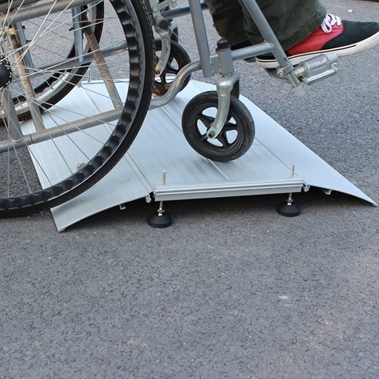 Aluminiowa rampa progowa z regulowaną wysokością, rampy do kół inwalidzkich do drzwi 6 cm / 2,4 cala wzrostu, rampy podjazdu do skuterów rowerowych, obciążenie 200 kg