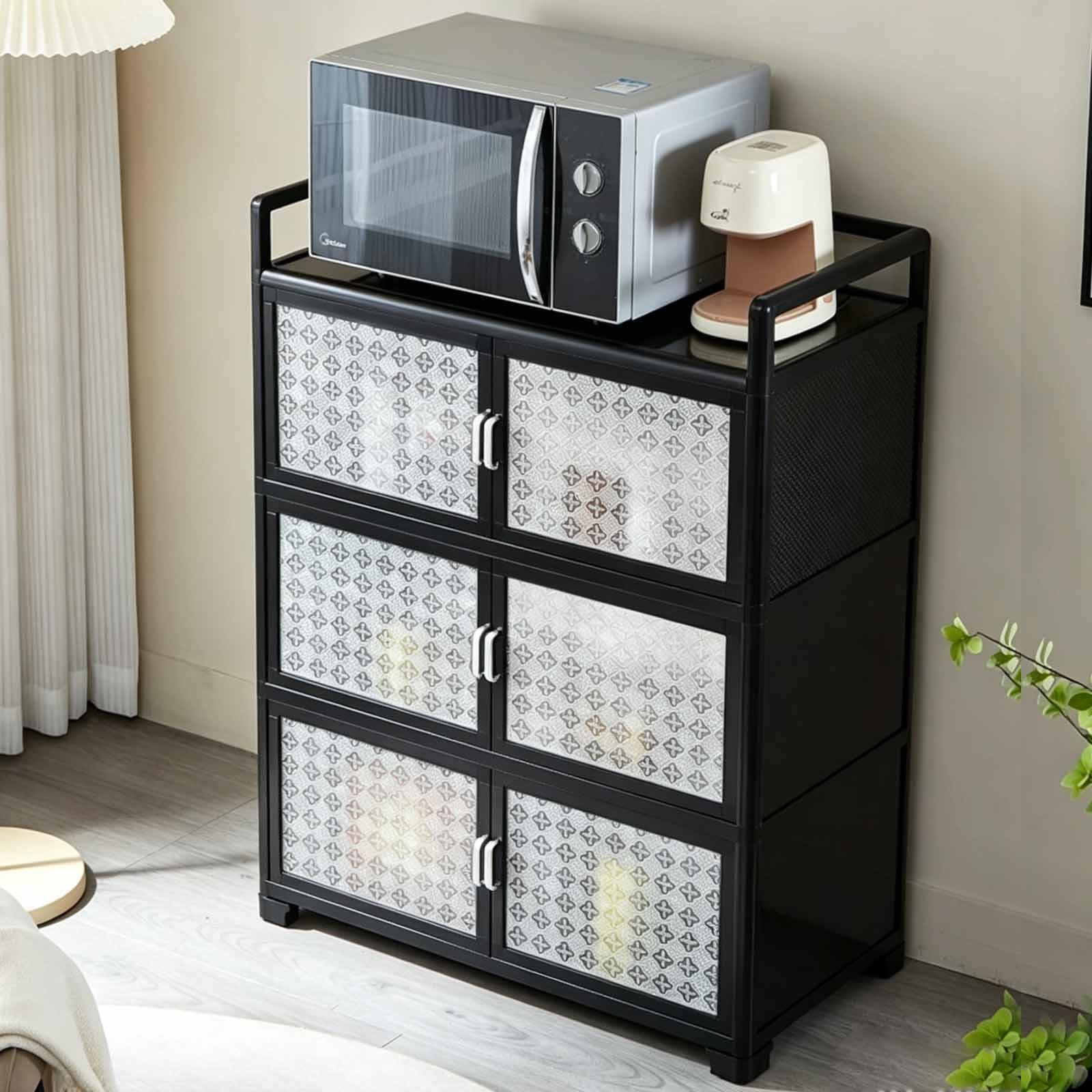 Retro Aluminiowy Kredens ze Szklanymi Drzwiami do Kuchni i Jadalni